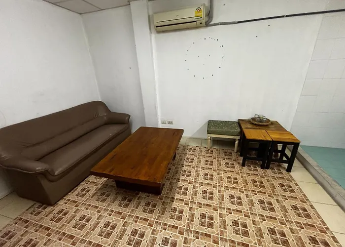 Sukhum Sukhumvit-onnut Hotel